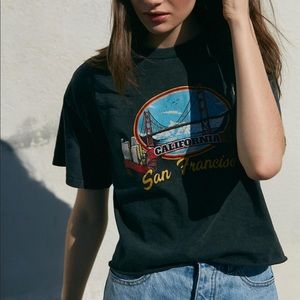 BRANDY MELVILLE J. Galt Tshirt